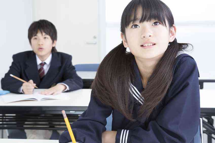 如何用ai来写作文