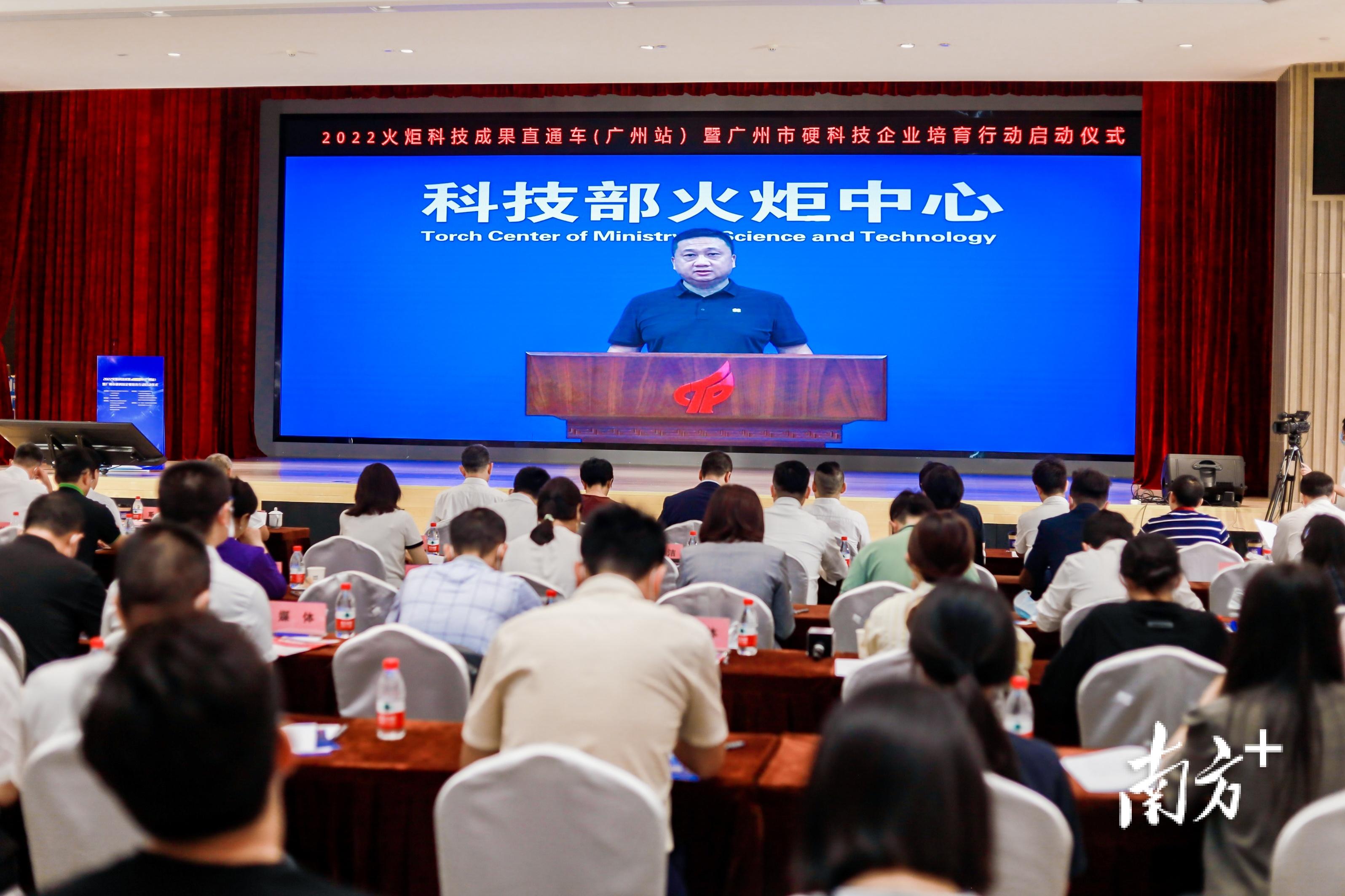 征集ai文案创意怎么写