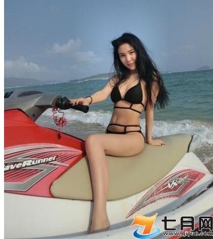 杨臣刚自爆曾拒绝为郭美美写歌 揭秘杨臣刚老婆是谁女儿资料照片