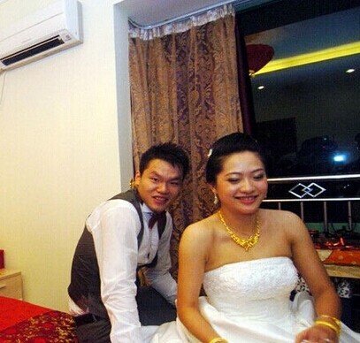 朱芳雨小三照片资料及背景微博曝光 朱芳雨为什么跟妻子胡美离婚原因 胡美个人资料照片