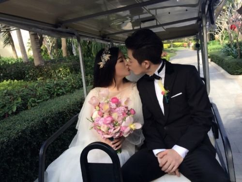 王栎鑫女朋友吴雅婷背景 王栎鑫个人资料结婚照(图)