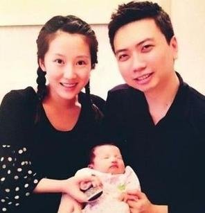 李念第二胎是男是女? 李念富豪老公是谁揭林和平个人资料身价照片背景