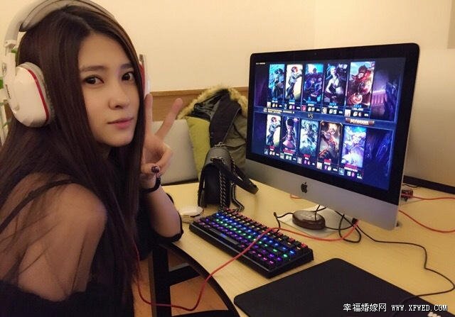 钟鹿纯王思聪为什么分手原因内幕 揭钟鹿纯新欢男友刘晓宇简介家庭背景照片