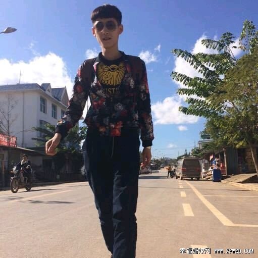 变形计何沛函家庭背景 揭其女友郑琳个人资料照片