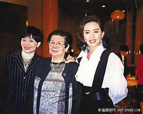 梅艳芳留给母亲覃美金遗产多少? 梅艳芳和母亲关系为什么不好原因曝光揭覃美金个人资料照片背景