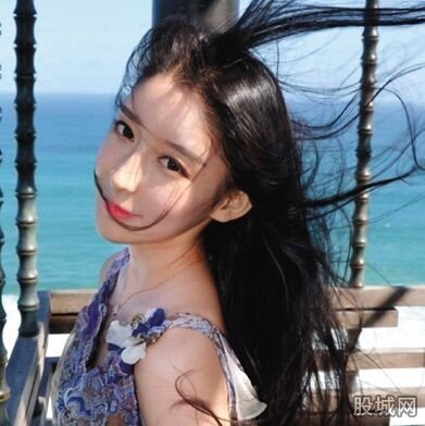 白富美卖毒面膜