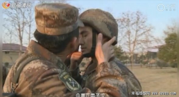 真正男子汉班长姜伟军人家庭背景遭人肉 揭姜伟父母个人资料照片