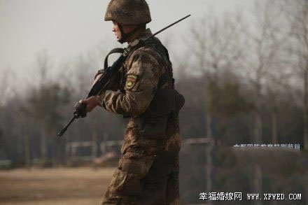 真正男子汉班长姜伟军人家庭背景遭人肉 揭姜伟父母个人资料照片