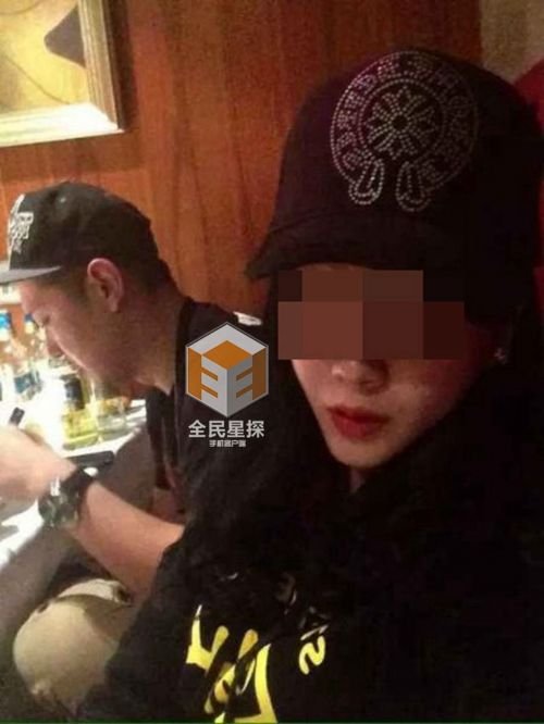 田源出轨视频田源床照遭曝光 女主角W小姐哈尔滨人一夜情私密照曝光(组图)3