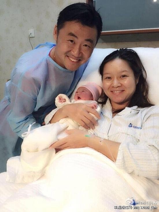 李娜女儿高清无码正面照曝光 李娜女儿为什么叫Alisa起名原因及中文名是什么