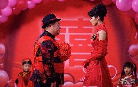76岁老人与29岁姑娘恋爱闪婚