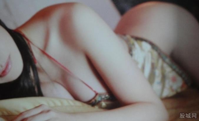 16岁少女被锁5年