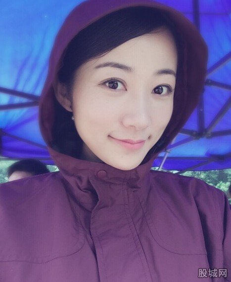 女导演性侵女星引关注