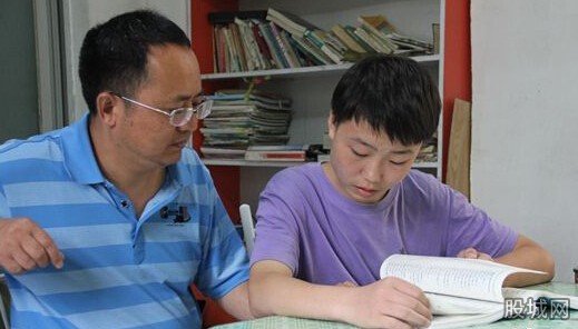 14岁男孩高考531分