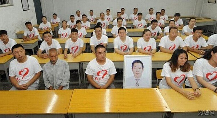 ��ҵʮ���پ���