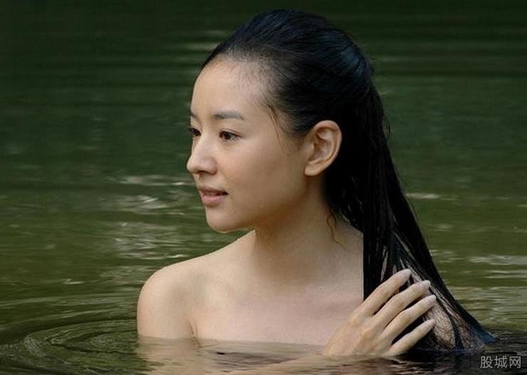 潘粤明董洁离婚真相