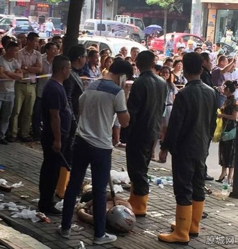 艾滋病嫌犯咬伤警察