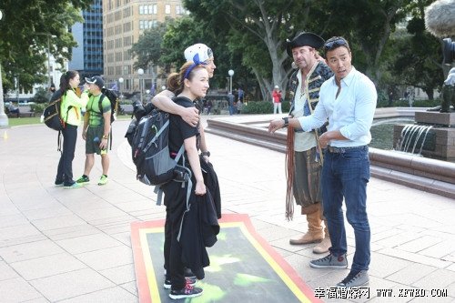 吴昕怒斥极速前进女导演图片视频曝光 揭女导演个人资料照片及家庭背景