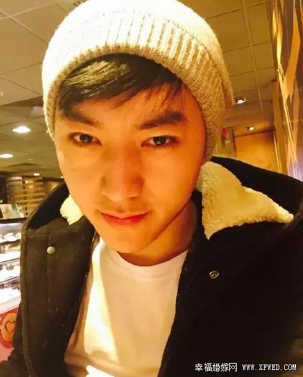 央视最帅男主播李泽鹏个人资料 李泽鹏爆棚生活照及微博大搜集