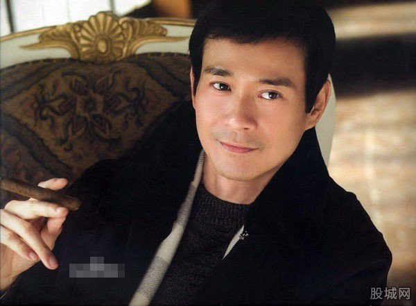 郑少秋女儿色诱