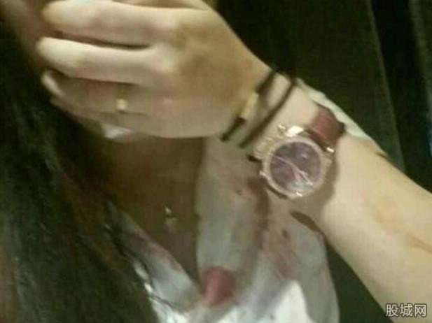 少女受邀唱歌被拍裸照