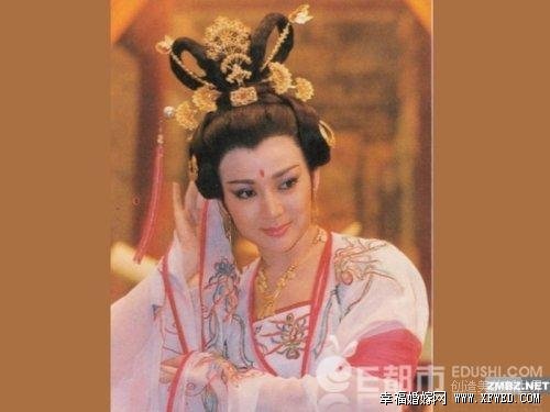 张铁林前女友侯俊杰个人资料 校花侯俊杰往昔素颜照曝光