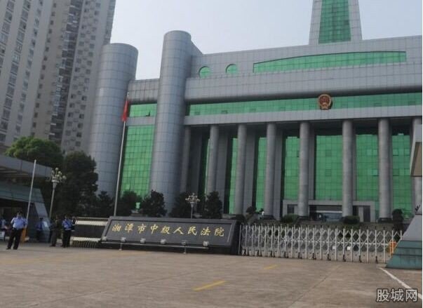 研究生杀人被判无罪