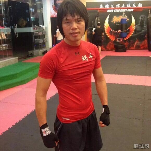 记者转行开武馆