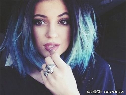 卡戴珊18岁小妹凯莉·詹娜性感私房照海量流出 凯莉·詹娜个人资料三围多少引关注