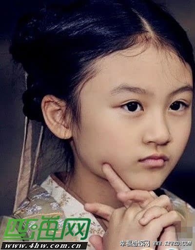 白子画为什么改变主意收幽若当徒弟?幽若的真实身份是什么及和花千骨什么关系?