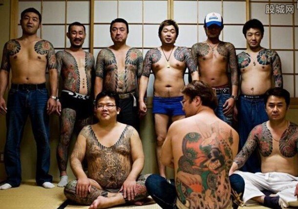 清华博士查黑帮