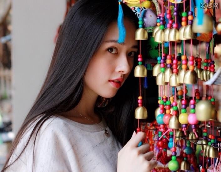 郭碧婷外貌引惊叹
