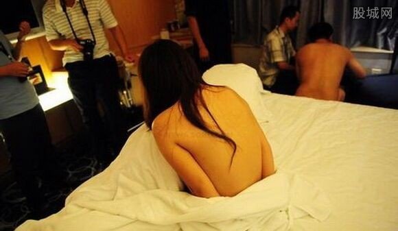 丈夫寻欢妻子支持