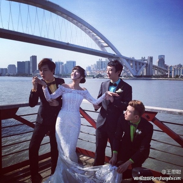 黄晓明和王思聪什么关系?王思聪担任黄晓明baby婚礼伴郎是真是假?
