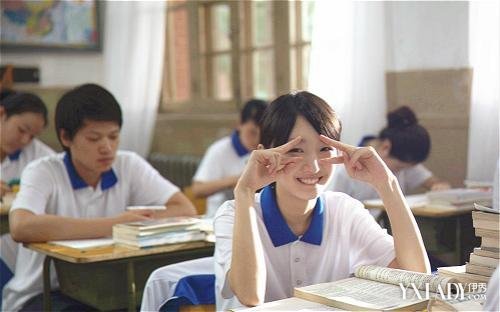 周冬雨被批没礼貌