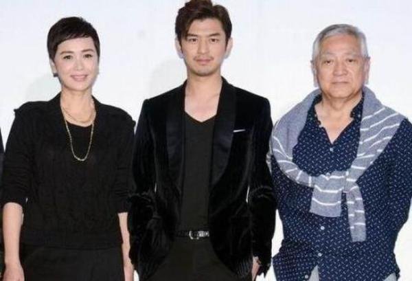 陈柏霖热吻蒋雯丽两人剧中上演师生恋