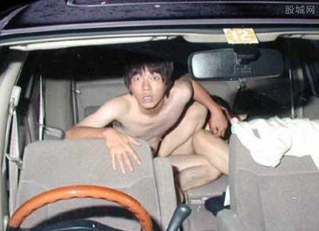 已婚男女荒野车震