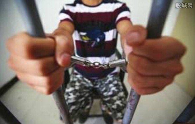男子打死抢匪获刑